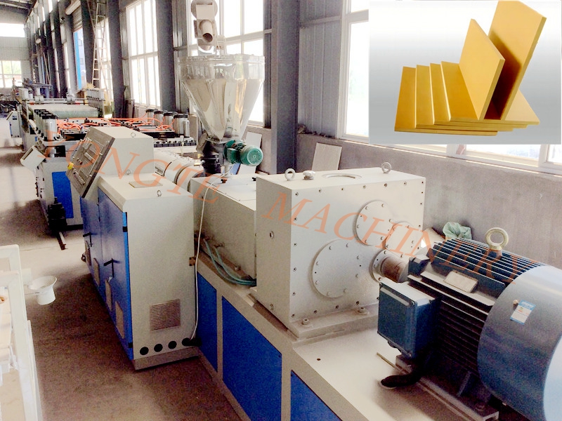 Bordi i shkumës së kore PVC Inovon Aplikimet e Banjës, Pajisjet e Makinerisë Plastike Yongte udhëheq azhurnimin e teknologjisë së prodhimit
