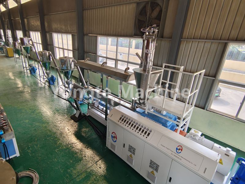 Pse na duhen tre faza të ftohjes së ventilatorit për makinën e granulimit WPC