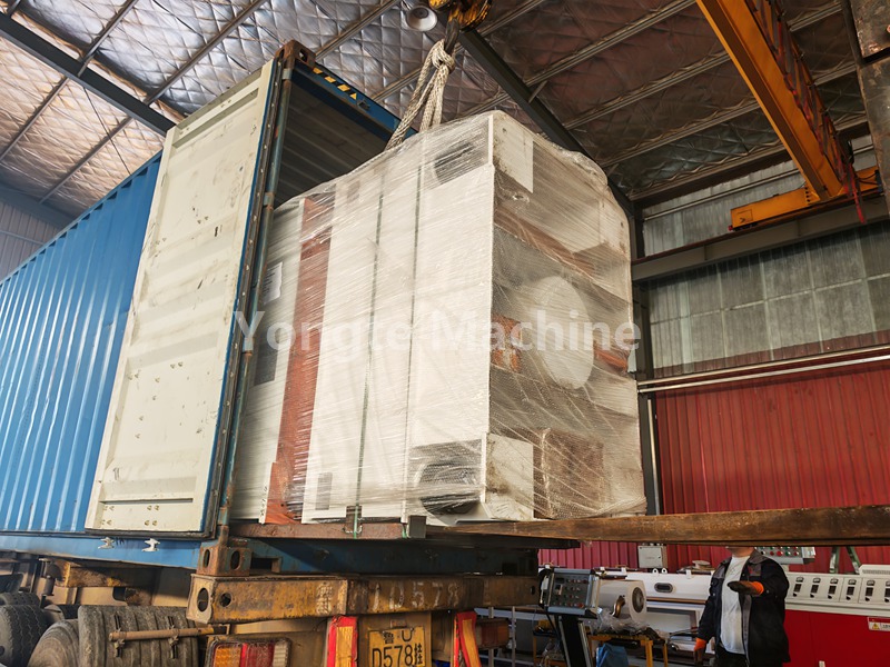 Pajisjet e riciklimit të plastikës Yongte dërgohen te klienti i Afrikës