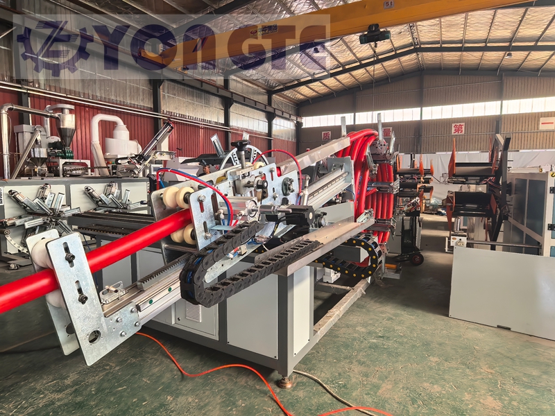 Makina dredha-dredha e zhvilluar vetë e Yongte Plastics Machinery zgjidh dilemën e dredha-dredha për gypat PE me diametër të madh
