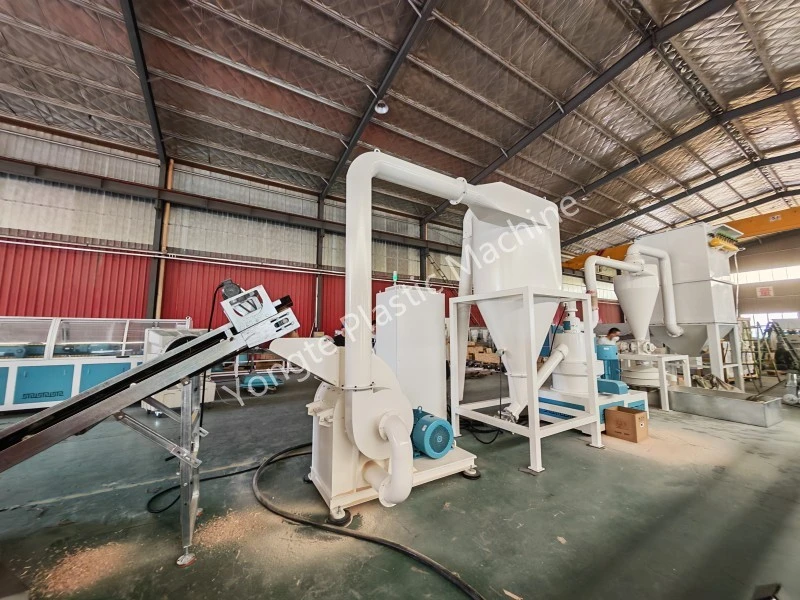 ​Makina bluarëse e pluhurit të drurit Yongte kalon pranimin e provës në vend për klientin evropian
