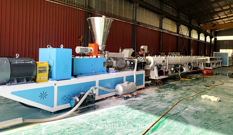 Makinë për bërjen e tubave PVC 50-160 mm